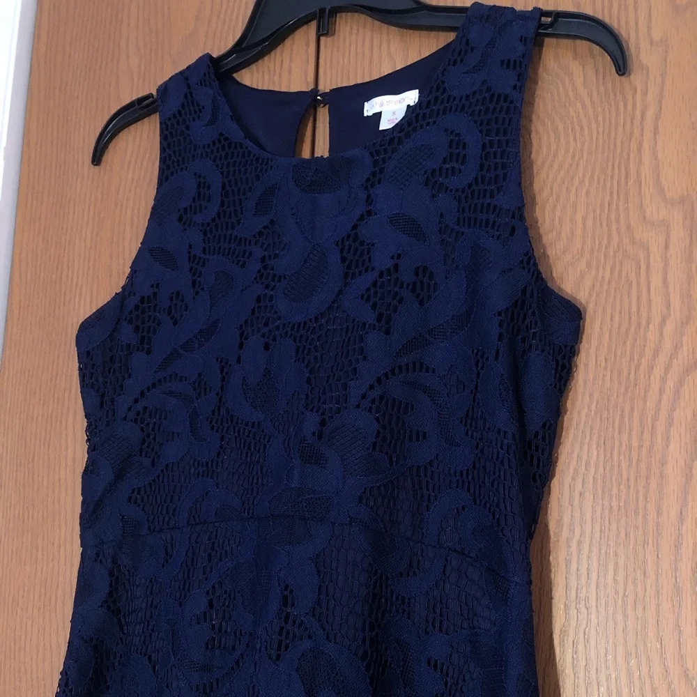 Dark Navy Blue Floral Lace Fit and Flare Dress Size Small - Picture 2 of 9